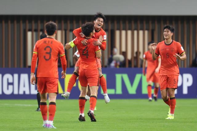 开云下载-国青主帅论持“久”战：吉尔吉斯不好踢 下场很重要